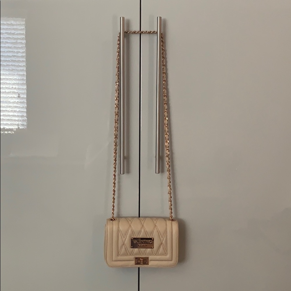Valentino bag ! ( 100 % authentic )